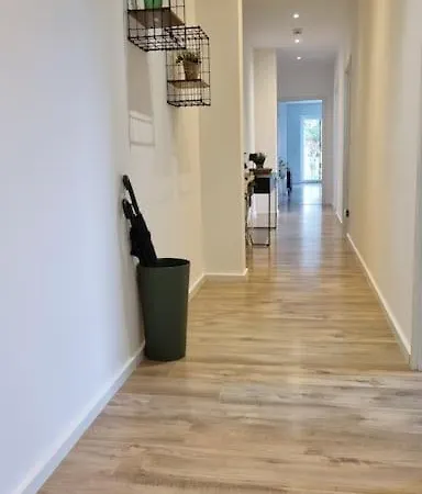 Apartmán Design 4 Zimmerwohnung In *